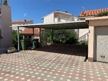 Two-Bedroom Apartment in Primošten for up to 5