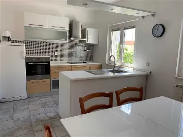 Two-Bedroom Apartment in Primošten for up to 5