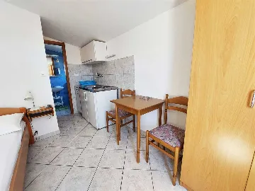 Studio Apartment in Primošten for 2 Guests