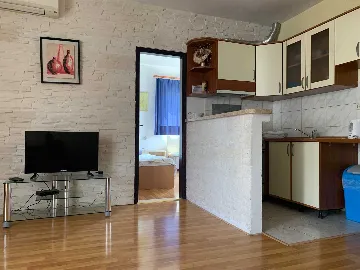 Primošten 1-Bedroom Apartment for 1 Guest