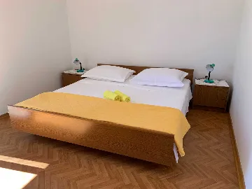 One-Bedroom Apartment for 3 Guests in Vodice