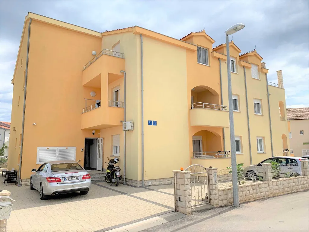 One-Bedroom Apartment in Vodice for Up to 4