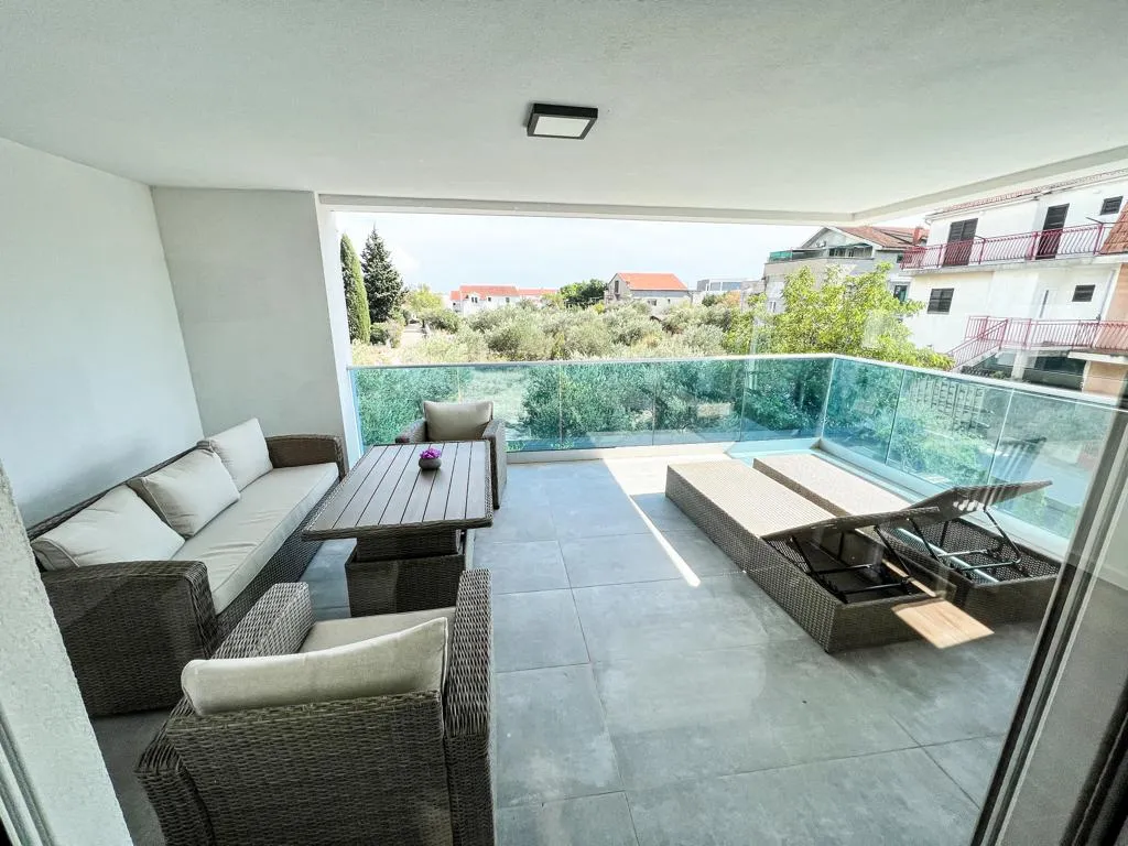 Two-Bedroom Apartment in Vodice for 4 Guests