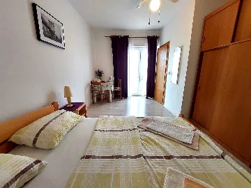 Vodice Room for 2 Guests with Private Bathroom
