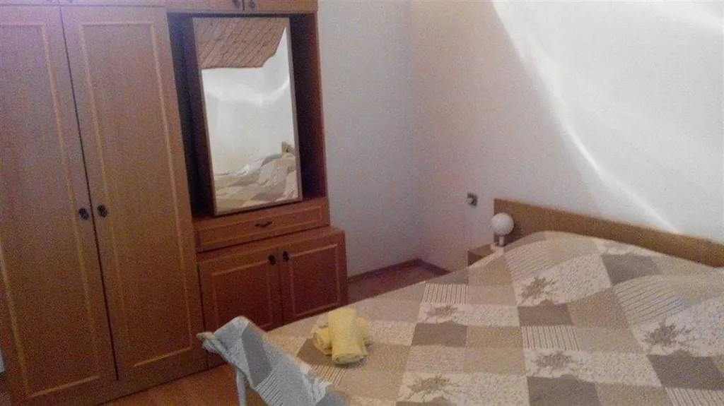 One-Bedroom Apartment with Sea-View Terrace in Primošten