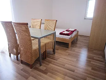 Vodice 1-Bedroom Apartment for Up to 4 Guests