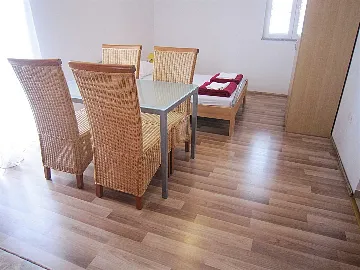 Vodice 1-Bedroom Apartment for Up to 4 Guests