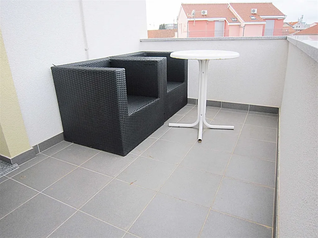 Vodice 1-Bedroom Apartment for Up to 4 Guests