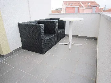 Vodice 1-Bedroom Apartment for Up to 4 Guests