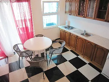 Vodice 1-Bedroom Apartment for Up to 5 Guests