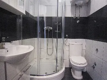 Vodice 1-Bedroom Apartment for Up to 5 Guests