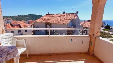 1-Bedroom Apartment in Primosten for Up to 3