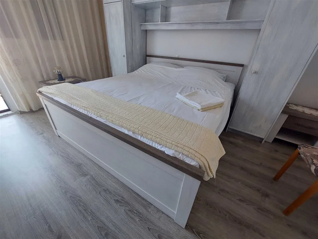 3-Bedroom Apartment with Sea View in Primošten