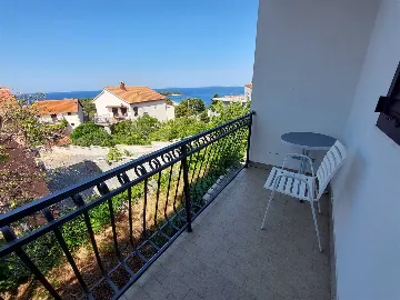 3-Bedroom Apartment with Sea View in Primošten