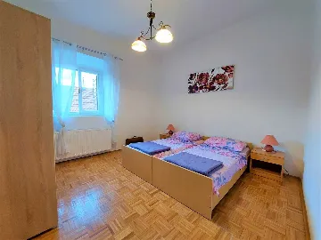 Holiday house in Siverić for up to 8 guests