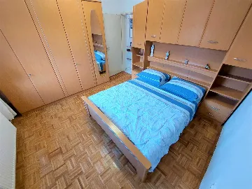 Holiday house in Siverić for up to 8 guests