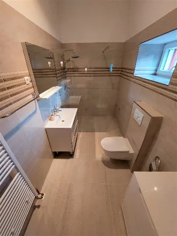 Holiday house in Siverić for up to 8 guests