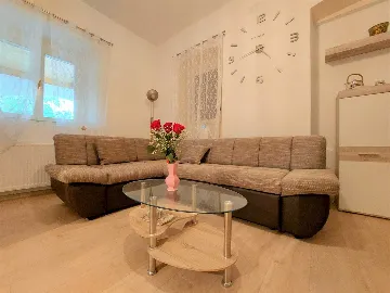 Holiday house in Siverić for up to 8 guests