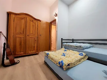 Holiday house in Siverić for up to 8 guests