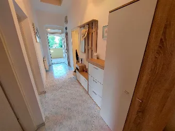 Holiday house in Siverić for up to 8 guests