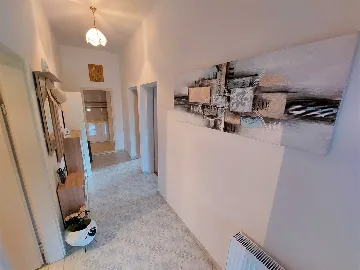 Holiday house in Siverić for up to 8 guests