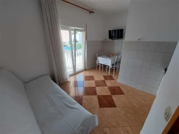 1-Bedroom Apartment with Sea-View Balcony in Primošten