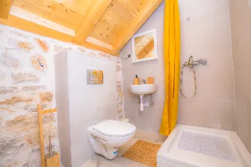 3-Bedroom Holiday House in Primošten, Croatia (Up to 10)