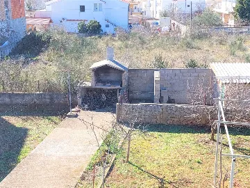 3-Bedroom Apartment in Vodice for Up to 7 Guests