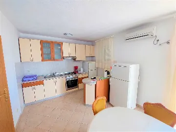 3-Bedroom Apartment in Vodice for Up to 7 Guests