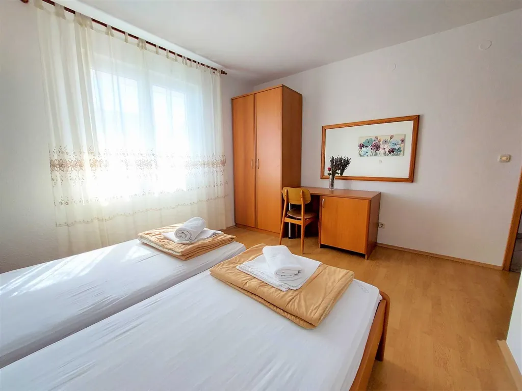 3-Bedroom Apartment in Vodice for Up to 7 Guests