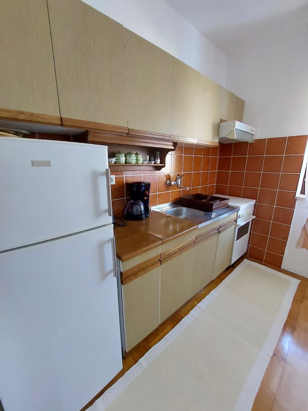 Two-Bedroom Apartment for 5 Guests in Vodice