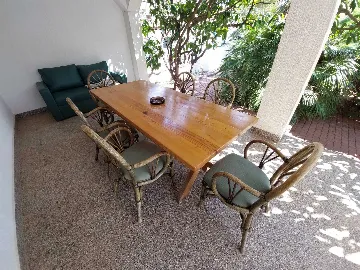 Two-Bedroom Apartment for 5 Guests in Vodice