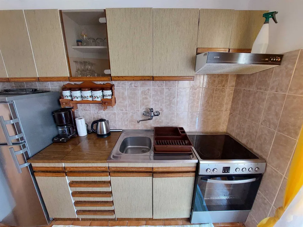2-Bedroom Apartment in Vodice for up to 5