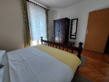 2-Bedroom Apartment in Vodice for up to 5