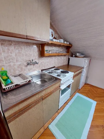 Vodice Apartment for Up to 5 Guests with Parking