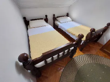 Vodice Apartment for Up to 5 Guests with Parking