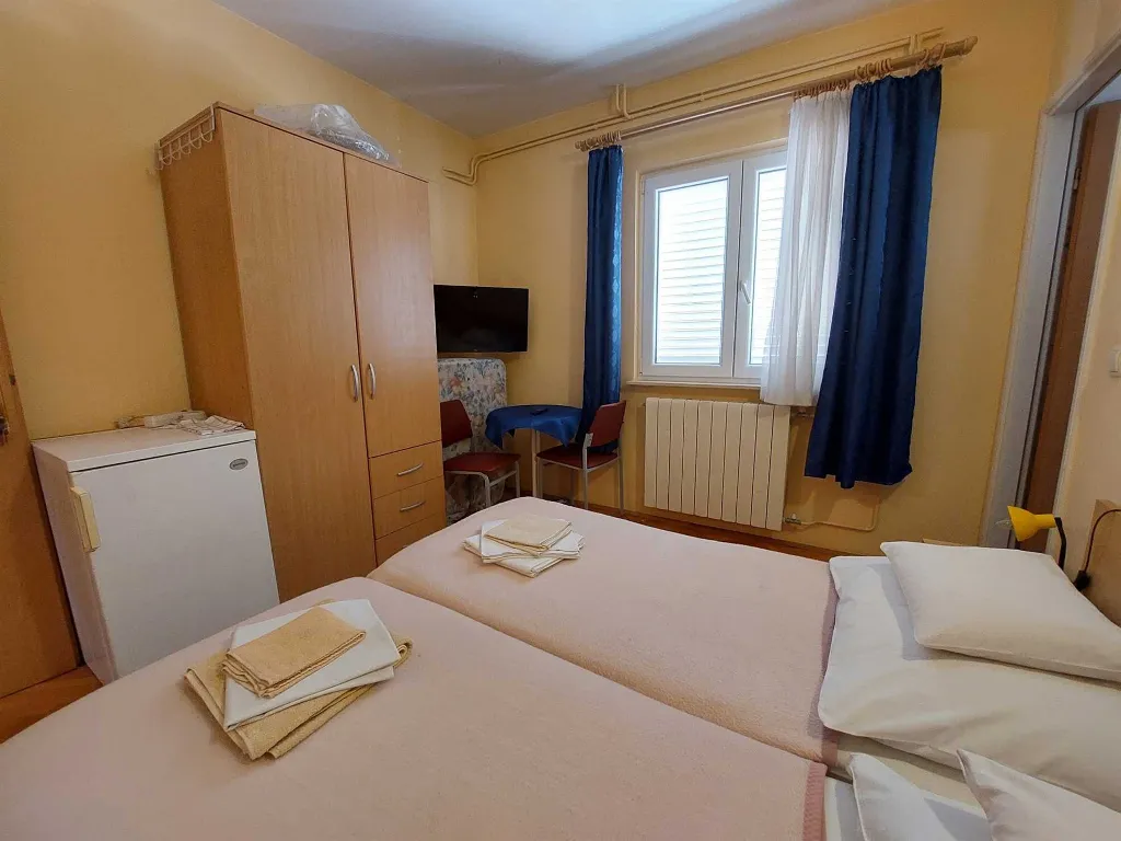 Vodice Studio for 2 Guests with 1 Bathroom