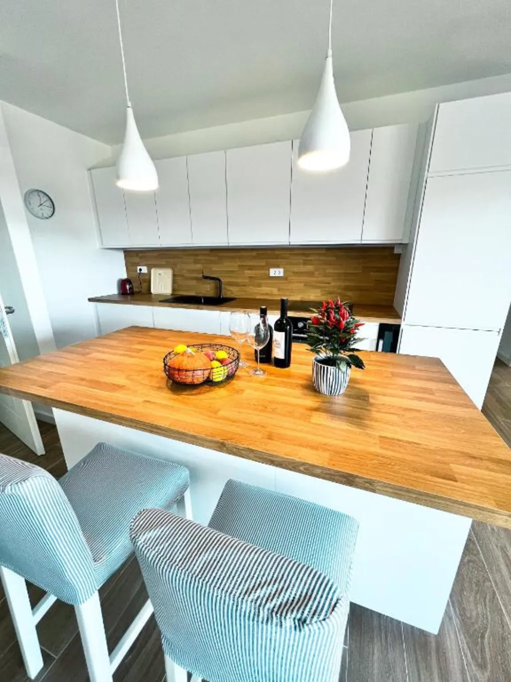 2-Bedroom Apartment in Vodice for up to 4 Guests