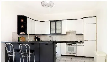 Five-Bedroom Holiday House in Primošten