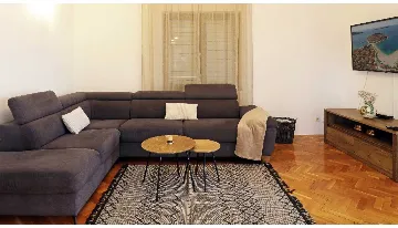 Five-Bedroom Holiday House in Primošten