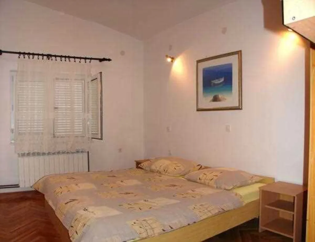 Two-Bedroom Apartment in Rogoznica for Up to 6