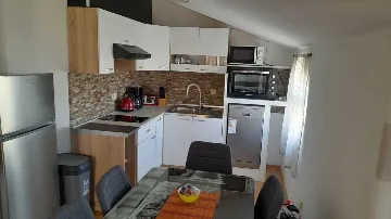 Two-Bedroom Apartment for 5 in Vodice