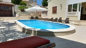 Two-Bedroom Apartment for 5 in Vodice