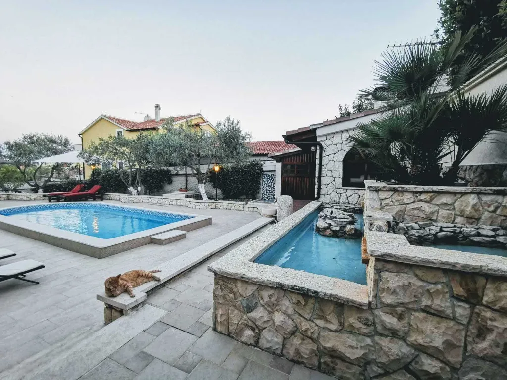 Two-Bedroom Apartment for 5 in Vodice
