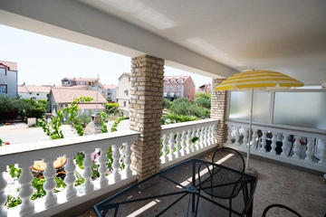 Vodice 2-Bedroom Apartment for up to 5 Guests