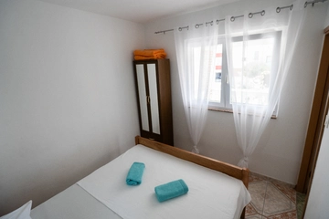 Vodice 2-Bedroom Apartment for up to 5 Guests