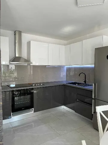 Air-Conditioned 1-Bedroom Apartment in Primošten