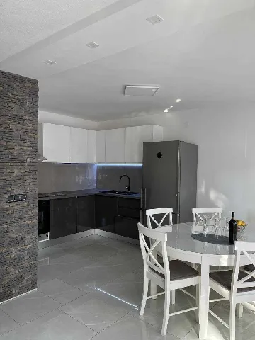 Air-Conditioned 1-Bedroom Apartment in Primošten