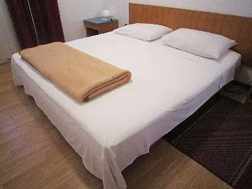 Primošten 3-Bedroom Apartment with Sea View