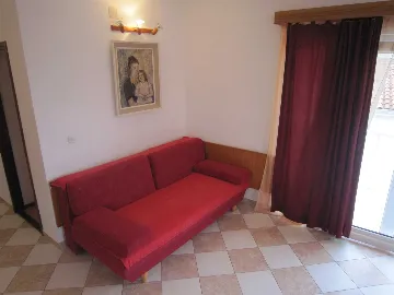 Primošten 3-Bedroom Apartment with Sea View